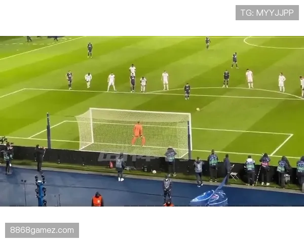 点球中假动作的判罚规则究竟如何界定，裁判怎么判断犯规？