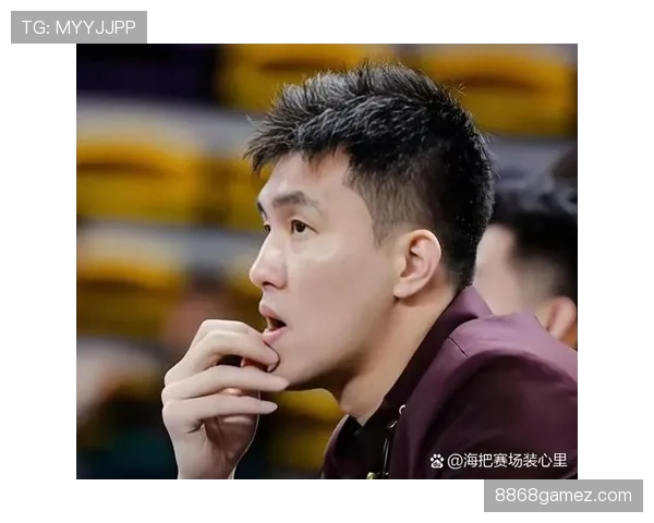 郭艾伦又在训练馆泡到半夜，这人是真不睡啊？